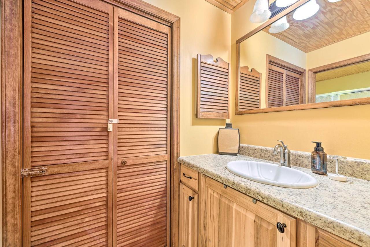Best Location - Maggie Valley Cabin With Hot Tub! Eksteriør bilde